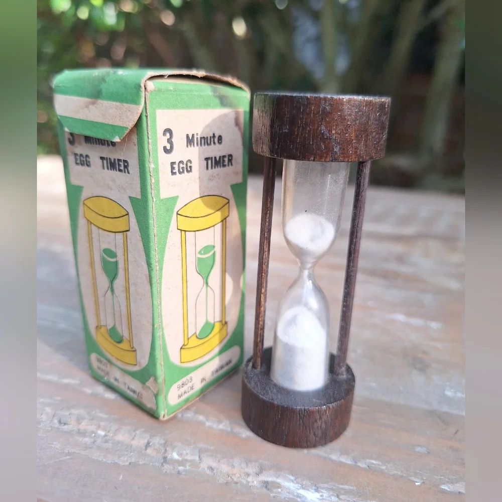 Vintage Egg Timer Wooden Hourglass MCM 1950s with original box 3 Minute Mini
